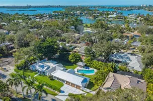 3606 Palonia Ct, Sarasota, FL 34239 - Photo 17