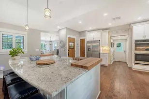 3606 Palonia Ct, Sarasota, FL 34239 - Photo 3