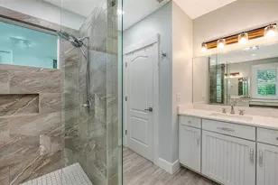 3606 Palonia Ct, Sarasota, FL 34239 - Photo 29