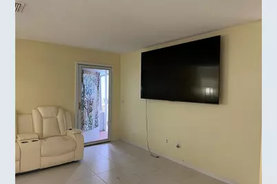 402 Finchley Court #B, Sun City Center, FL 33573 - Photo 3