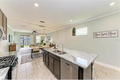 5635 Los Robles Court, Palmetto, FL 34221 - Photo 11