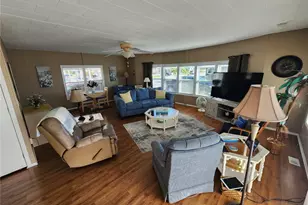 5003 4th St W, Bradenton, FL 34207 - Photo 5