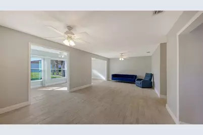 157 Vista Hermosa, Sarasota, FL 34242 - Photo 3