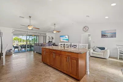 14150 Maysville Circle, Port Charlotte, FL 33981 - Photo 11