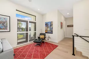 1879 Hibiscus St, Sarasota, FL 34239 - Photo 37