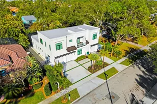 1879 Hibiscus St, Sarasota, FL 34239 - Photo 73