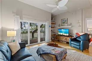 1010 Central Ave, Saint Petersburg, FL 33705 - Photo 13