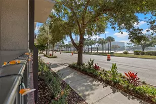 1010 Central Ave, Saint Petersburg, FL 33705 - Photo 15