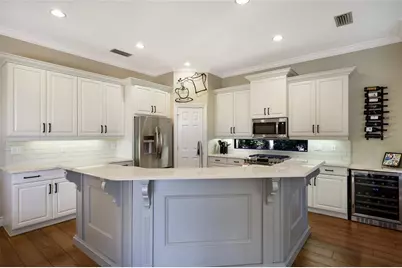 7062 Vilamoura Place, Lakewood Ranch, FL 34202 - Photo 7