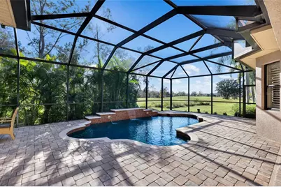 7062 Vilamoura Place, Lakewood Ranch, FL 34202 - Photo 11