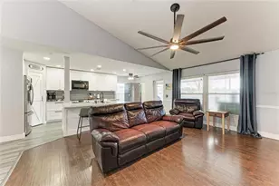 11809 Shrewsbury Ln, Parrish, FL 34219 - Photo 7