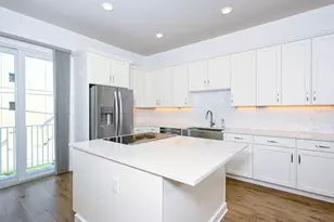 516 Laurel Pk Dr, Sarasota, FL 34236 - Photo 13