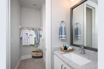 516 Laurel Park Drive, Sarasota, FL 34236 - Photo 41