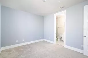 516 Laurel Pk Dr, Sarasota, FL 34236 - Photo 33