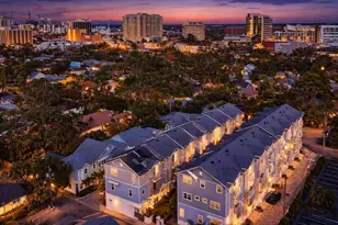 516 Laurel Pk Dr, Sarasota, FL 34236 - Photo 51