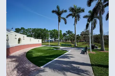 516 Laurel Park Drive, Sarasota, FL 34236 - Photo 85