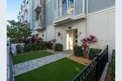 516 Laurel Park Drive, Sarasota, FL 34236 - Photo 5