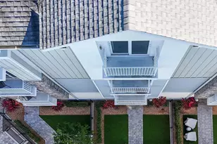 516 Laurel Pk Dr, Sarasota, FL 34236 - Photo 3