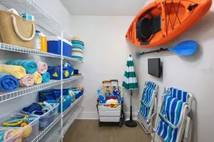 516 Laurel Pk Dr, Sarasota, FL 34236 - Photo 43