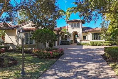 9218 McDaniel Lane, Sarasota, FL 34240 - Photo 3