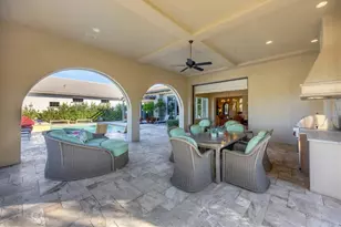 9218 McDaniel Ln, Sarasota, FL 34240 - Photo 41