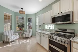 6922 Mystic Ln, Sarasota, FL 34243 - Photo 19