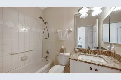 6922 Mystic Lane, Sarasota, FL 34243 - Photo 29