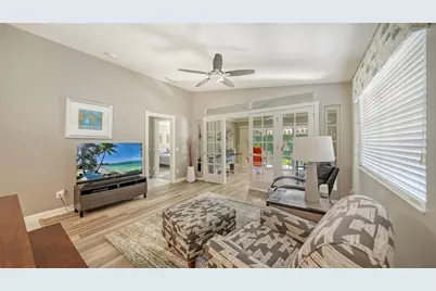 8833 Etera Drive, Sarasota, FL 34238 - Photo 3