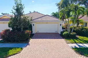 8833 Etera Dr, Sarasota, FL 34238 - Photo 11