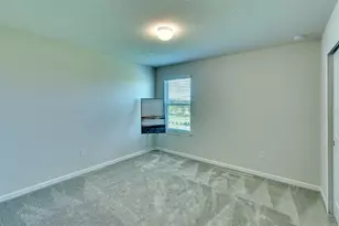8921 Royal River Cir, Parrish, FL 34219 - Photo 17