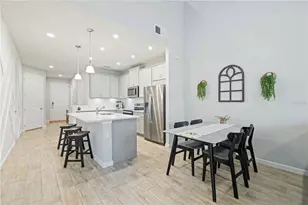 5658 Silverbridge Trl, Bradenton, FL 34211 - Photo 9