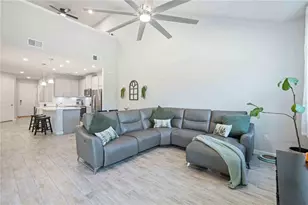 5658 Silverbridge Trl, Bradenton, FL 34211 - Photo 7