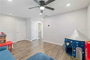 5658 Silverbridge Trl, Bradenton, FL 34211 - Photo 17