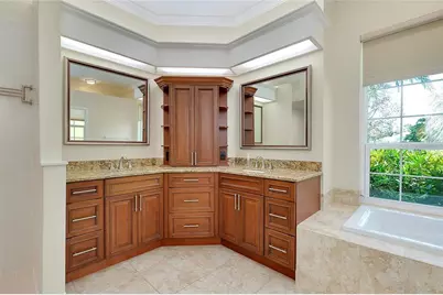 6614 Tallmast Circle, Lakewood Ranch, FL 34202 - Photo 43