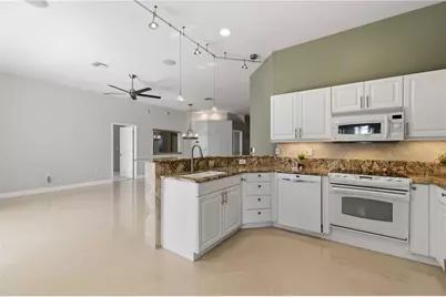 6991 Superior Street Circle, Sarasota, FL 34243 - Photo 23