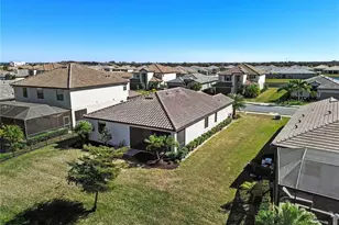 15719 Islandwalk Ave, Bradenton, FL 34211 - Photo 57