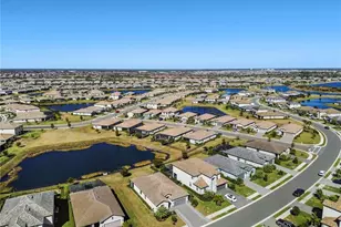 15719 Islandwalk Ave, Bradenton, FL 34211 - Photo 73