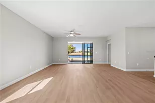 15719 Islandwalk Ave, Bradenton, FL 34211 - Photo 17