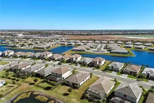 15719 Islandwalk Ave, Bradenton, FL 34211 - Photo 67