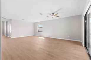 15719 Islandwalk Ave, Bradenton, FL 34211 - Photo 15