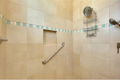 641 W Venice Avenue, Venice, FL 34285 - Photo 47