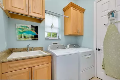 641 W Venice Avenue, Venice, FL 34285 - Photo 63