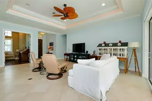 641 W Venice Ave, Venice, FL 34285 - Photo 11