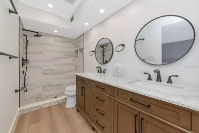 800 S Blvd Of The Presidents #16, Sarasota, FL 34236 - Photo 25