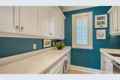1204 Hillview Drive, Sarasota, FL 34239 - Photo 41