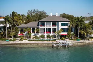 1204 Hillview Dr, Sarasota, FL 34239 - Photo 3