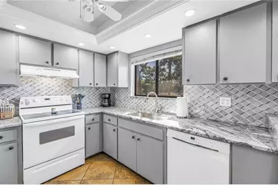 3500 El Conquistador Parkway #108, Bradenton, FL 34210 - Photo 7