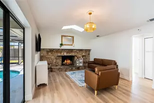 4343 Arrow Ave, Sarasota, FL 34232 - Photo 11