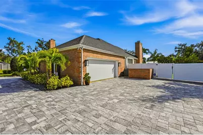 1307 Riverview Circle, Bradenton, FL 34209 - Photo 71