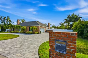 1307 Riverview Cir, Bradenton, FL 34209 - Photo 81